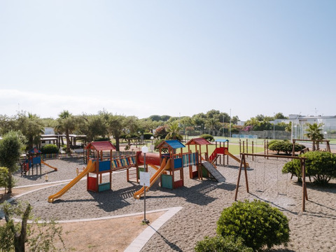 Nicolaus Club Alimini Smile