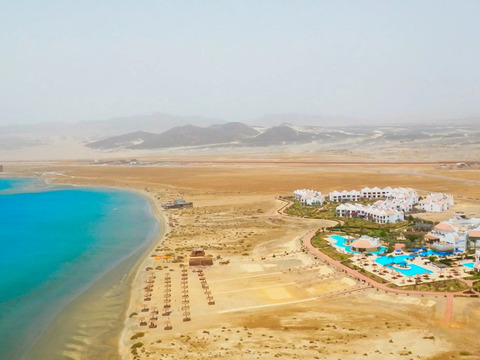 Seaclub Lahami Bay Beach Resort