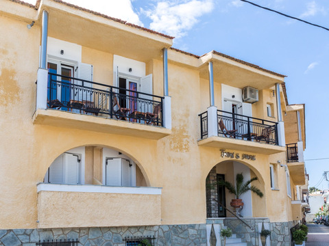 Hotel Thymi's Home