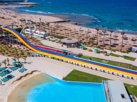 Blend Club Aqua Beach Resort