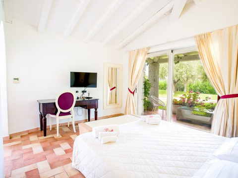 Nicolaus Prime Villas Resort