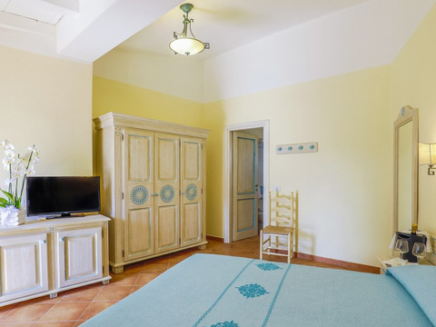 Nicolaus Club Li Cucutti