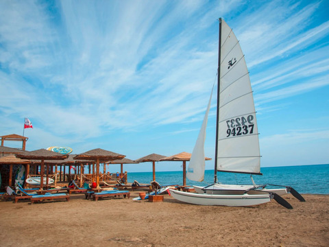 Seaclub Lahami Bay Beach Resort