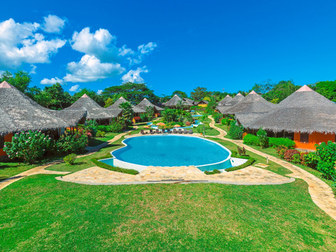 Loharano Beach Hotel