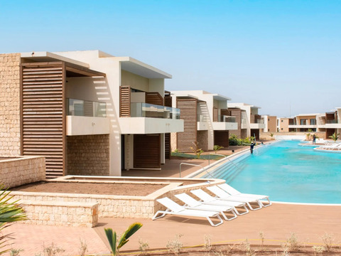 Seaclub Royal Horizon Ponta Sino