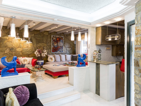 Hotel Thymi's Home