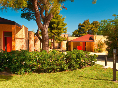 Voi Floriana Resort