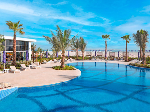 Seaclub Centara Mirage Grand Resort