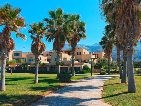 Bravo Sirens Beach e Village