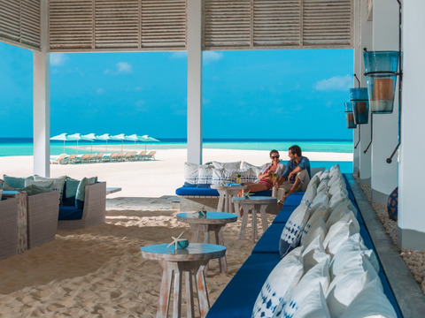 Four Seasons Landaa Giraavaru