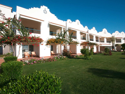 Seaclub Lahami Bay Beach Resort