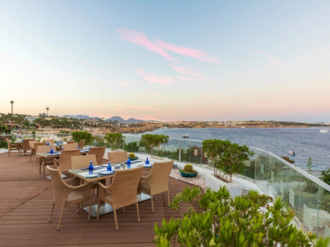 Seaclub Style Sunrise Arabian Beach