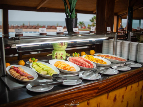 Royal Horizon Baobab