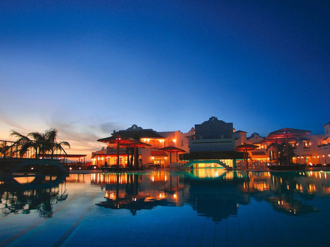 Seaclub Lahami Bay Beach Resort