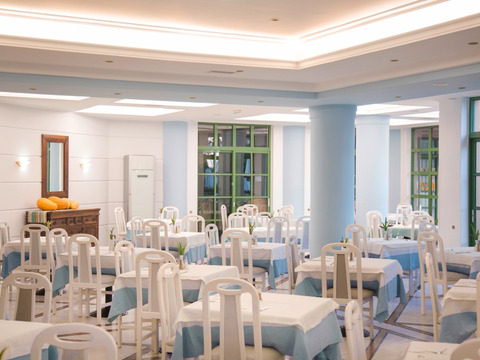 Alpiselect Samaina Inn