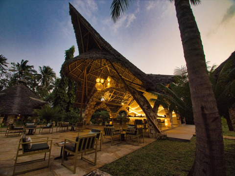 Bravo Smart Palumbo Mnemba View Resort