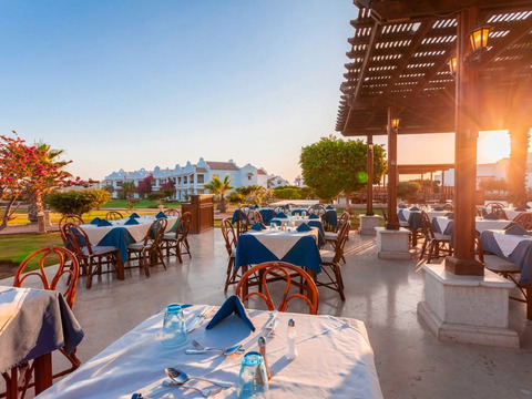 Seaclub Lahami Bay Beach Resort