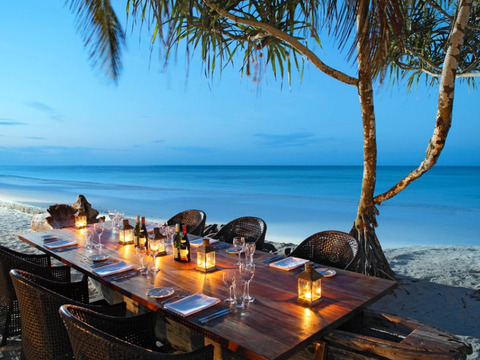 Sultan Sands Island Resort