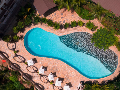 Palumbo Waves Resort