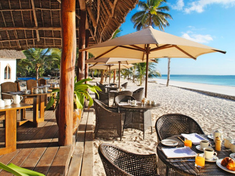 Sultan Sands Island Resort