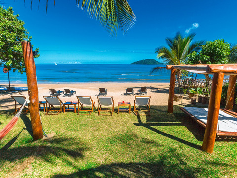 Loharano Beach Hotel