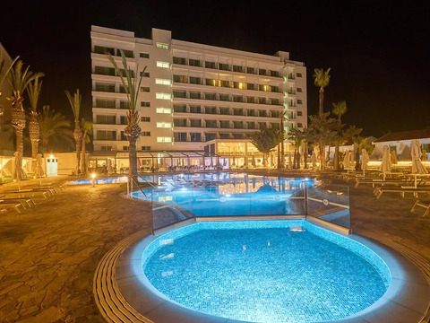 Settimane per single a Cipro