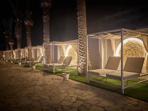 Settimane per single a Cipro