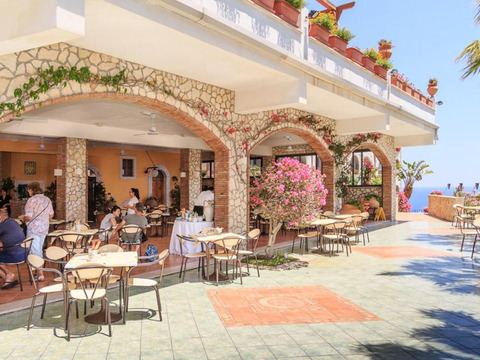 Settimane per single in Sicilia