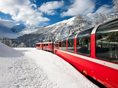 Ponte Immacolata sulle Alpi Svizzere