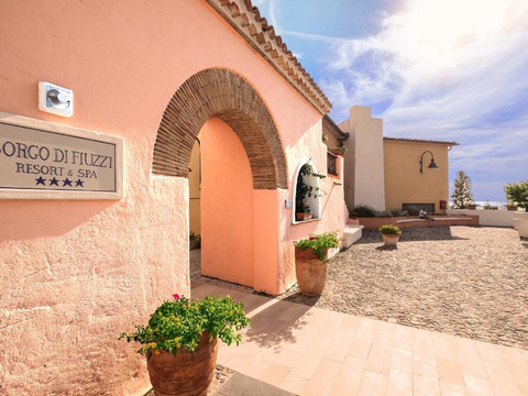 Settimana per single in Calabria Borgo di Fiuzzi