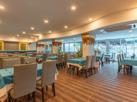 Estate per single sulla costa turca