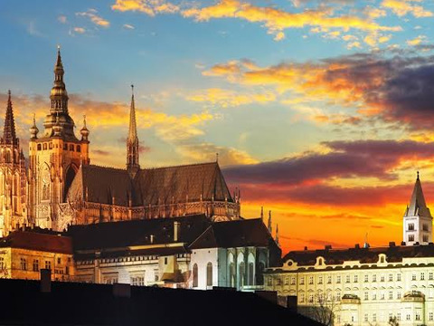 Pasqua per single a Praga