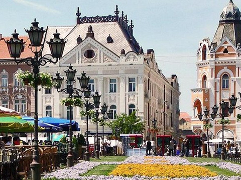 Ponte dei Santi Tour Belgrado e Novi Sad