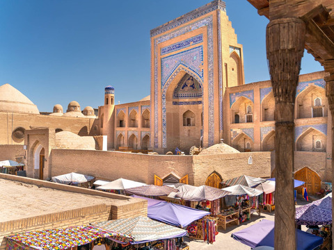 Ponte 25 aprile Tour Uzbekistan