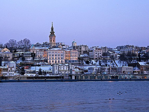 Ponte dei Santi Tour Belgrado e Novi Sad