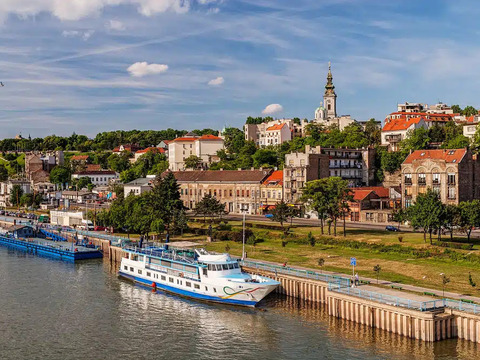 Ponte dei Santi Tour Belgrado e Novi Sad