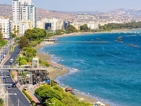 Settimane per single a Cipro