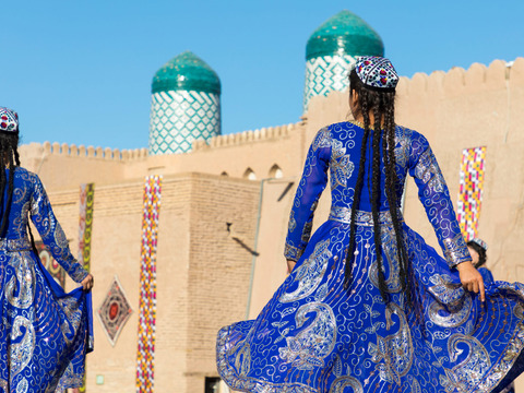 Ponte 25 aprile Tour Uzbekistan