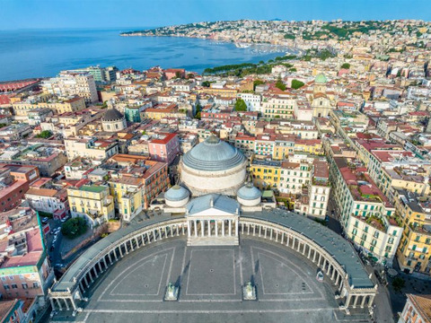 Ponte Immacolata Napoli e Presepi
