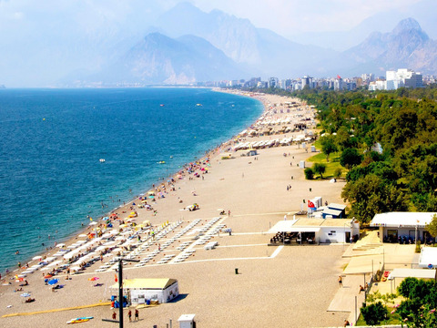 Estate per single sulla costa turca