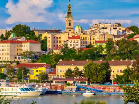 Ponte dei Santi Tour Belgrado e Novi Sad