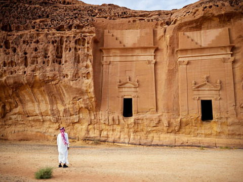 Pasqua per single Tour Arabia e Alula 