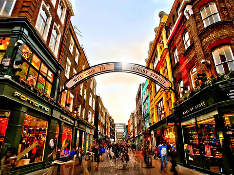 Halloween per single a Londra